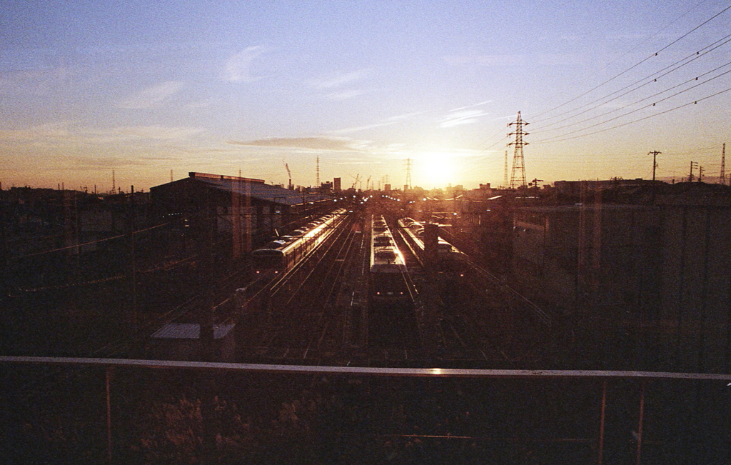 保線区の夕景