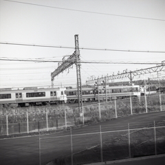 神領保線区に待機する電車