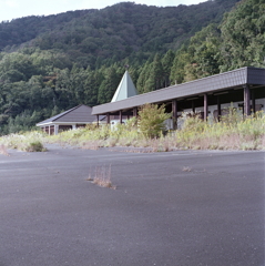 琵琶湖の廃墟