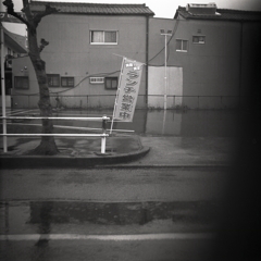 雨ですが…ランチ営業中　～雨の車中ショット