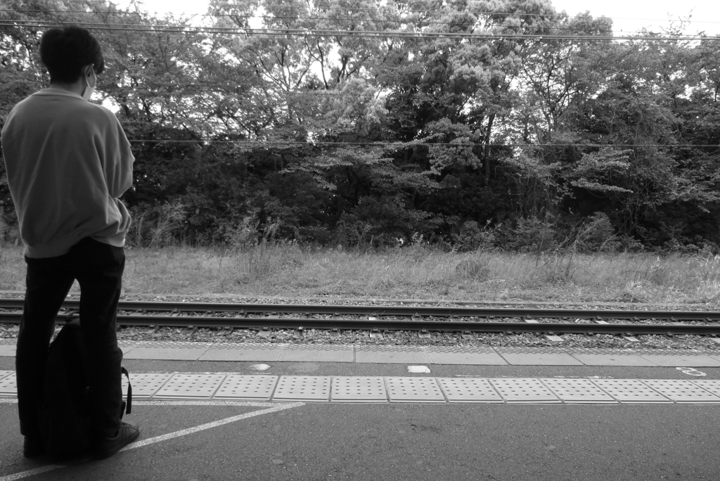 電車待ち