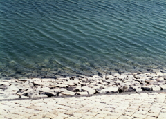 水が青々として綺麗でしたねぇ。