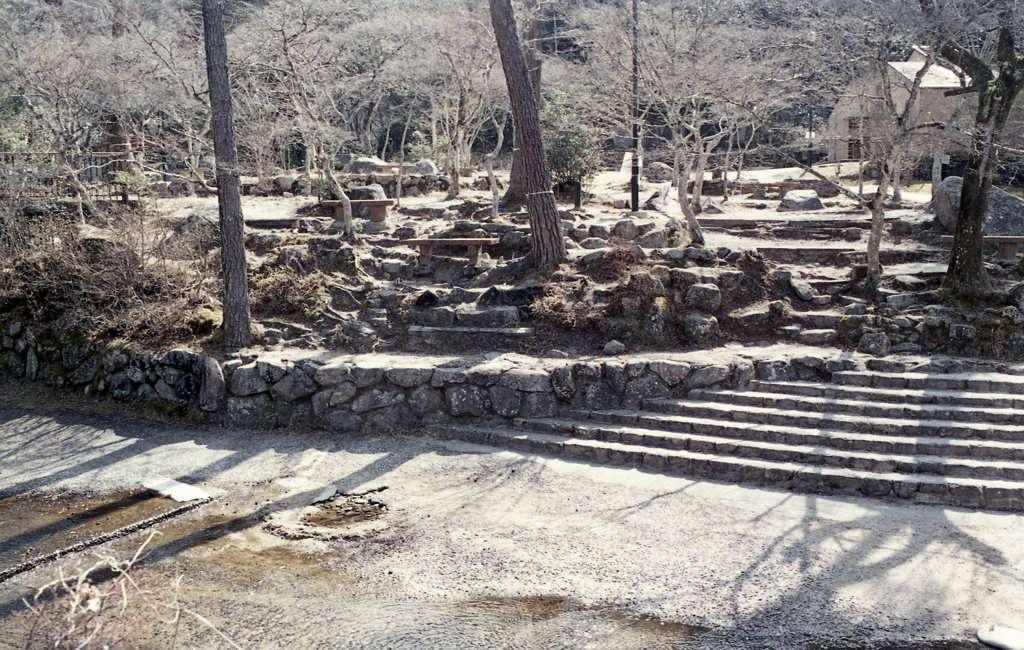 誰もいない公園