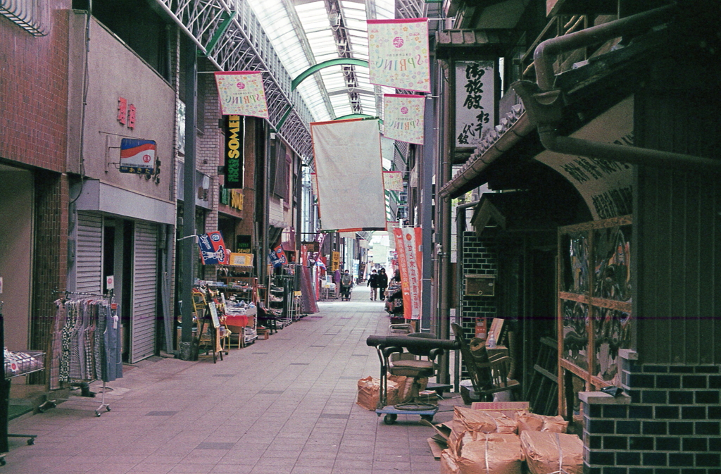 瀬戸・末広町商店街アーケード