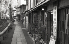 ペリーロードの骨董喫茶