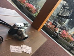 食券三枚とレチネッテ