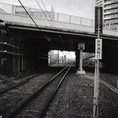 千種駅から千種橋への鉄路