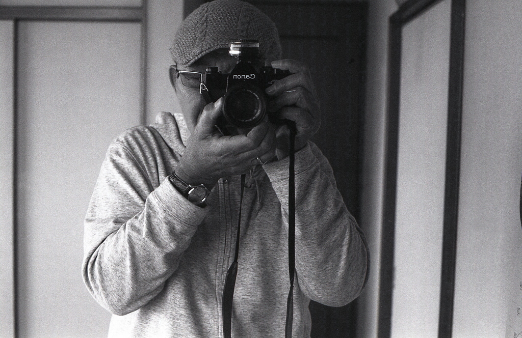 少し頬のラインを補正しました。　～比較画像