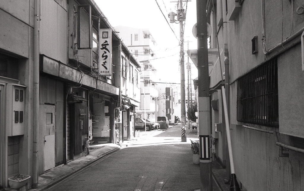 裏路地の風景