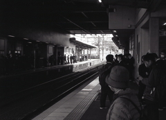 生学で賑わう有松駅