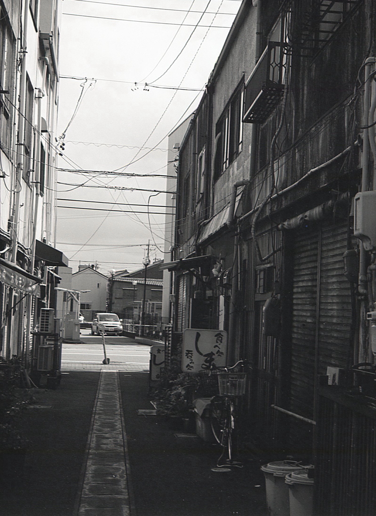 商店街の横路地