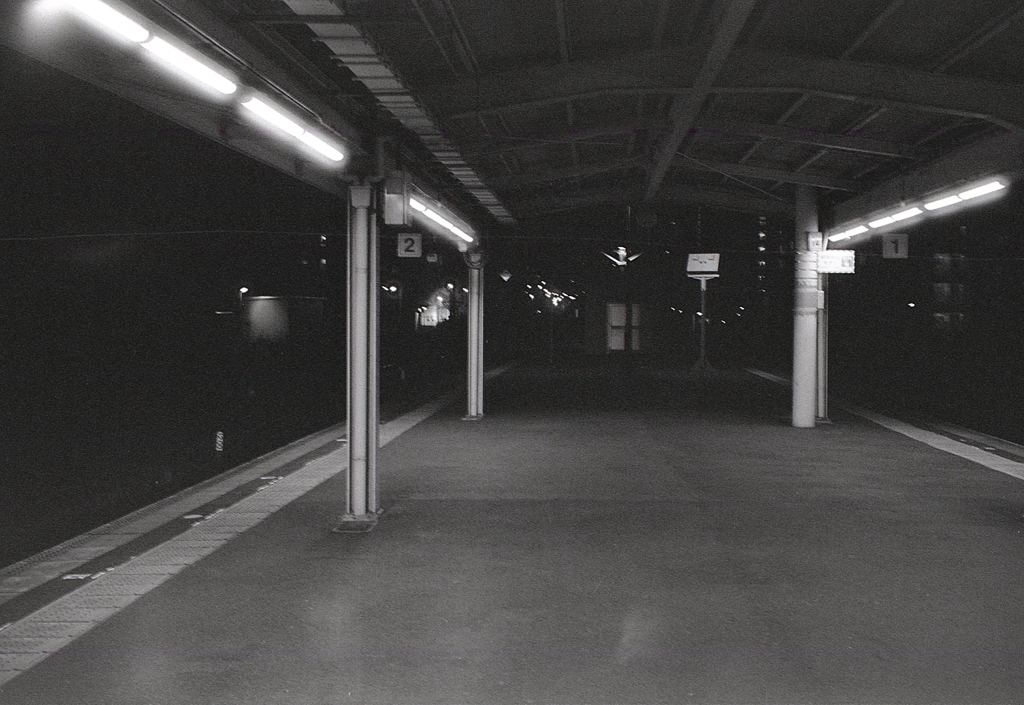 JR大曽根駅の夜