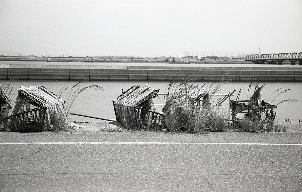 ふっ、と眺める漁港の風景