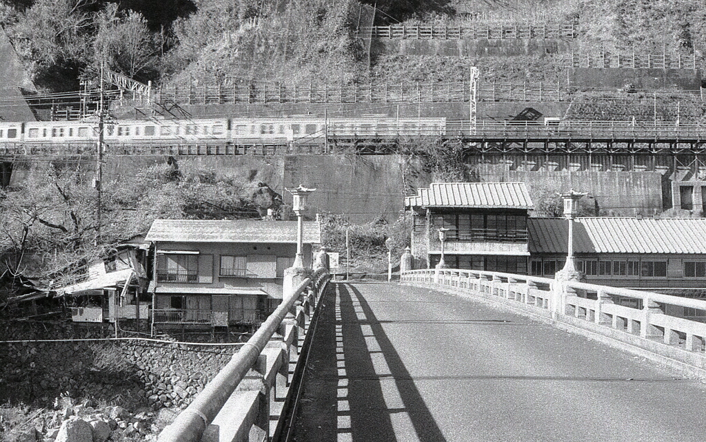 城嶺橋と電車の風景Ⅱ