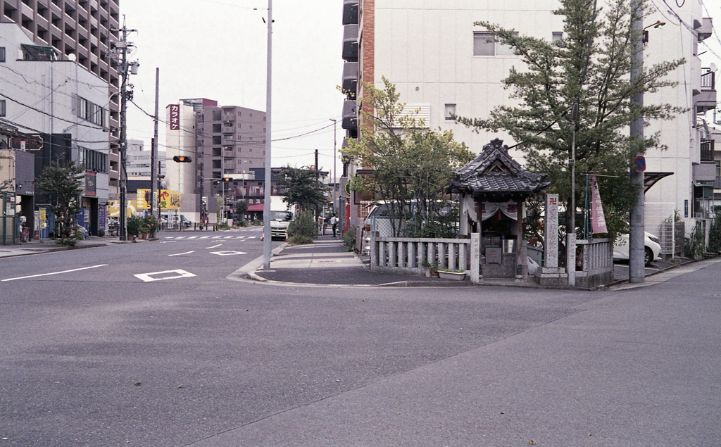 三差路のお社　～名古屋市北区大曾根