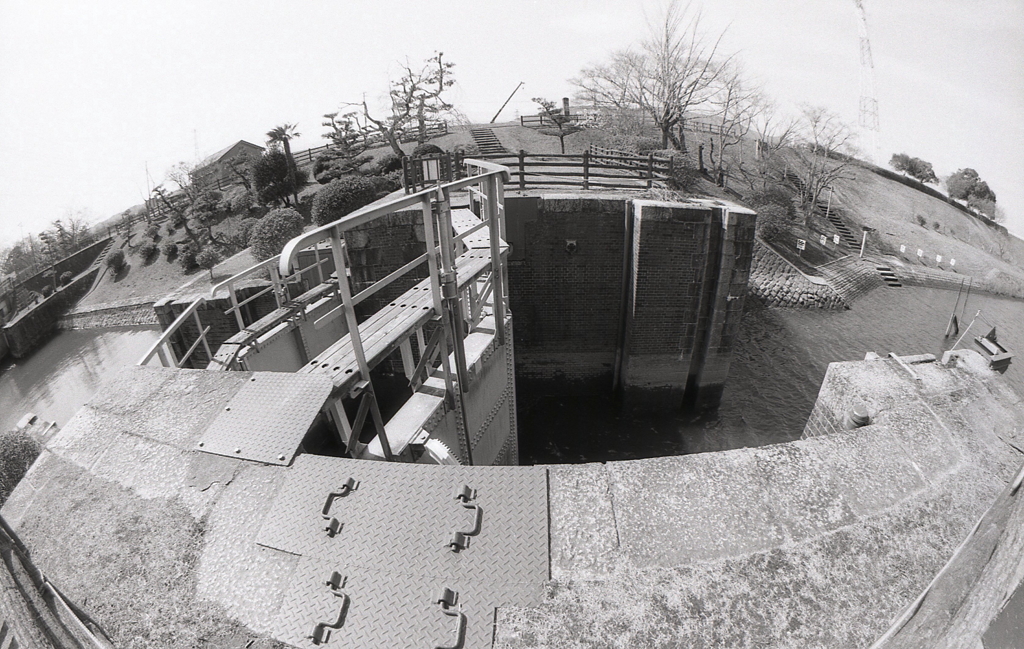 閘門からの風景