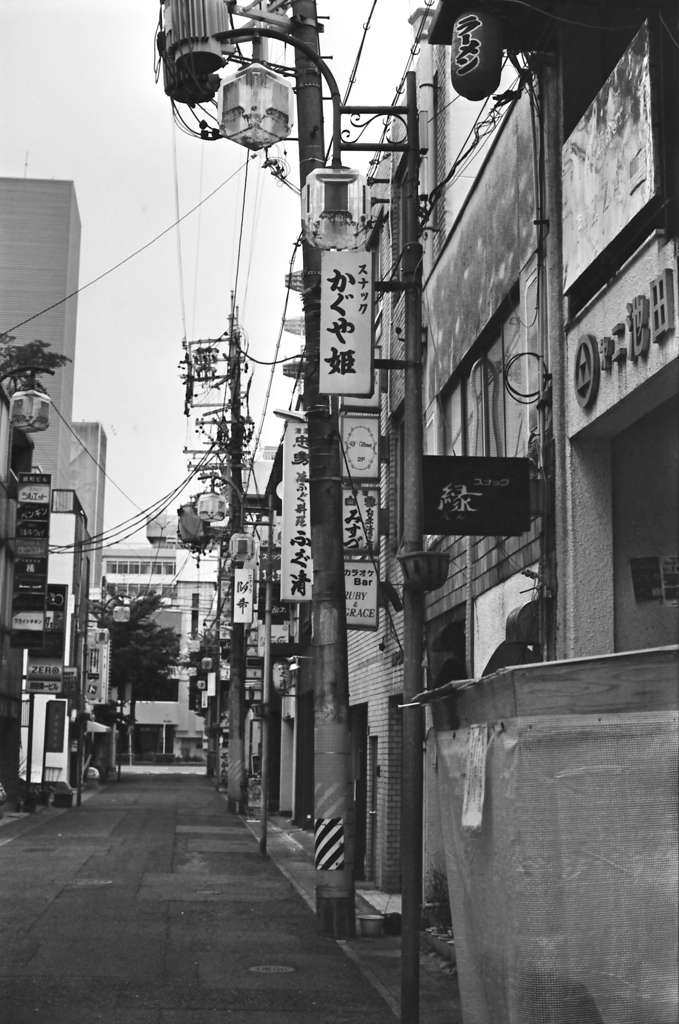 あなたはもう忘れたかしら…と神田川