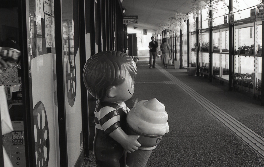 退屈な道の駅でフォトジェニックな…