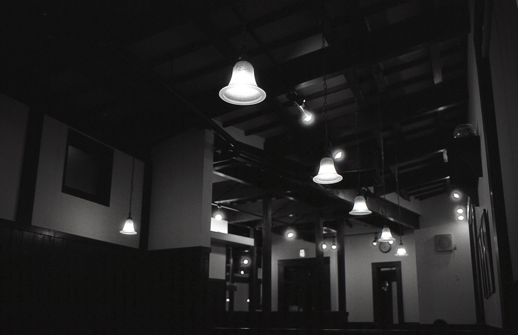 ３５ｍｍモノクロのアングルだと…