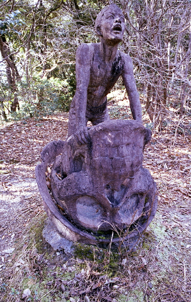 小山に埋もれた作品群Ⅸ