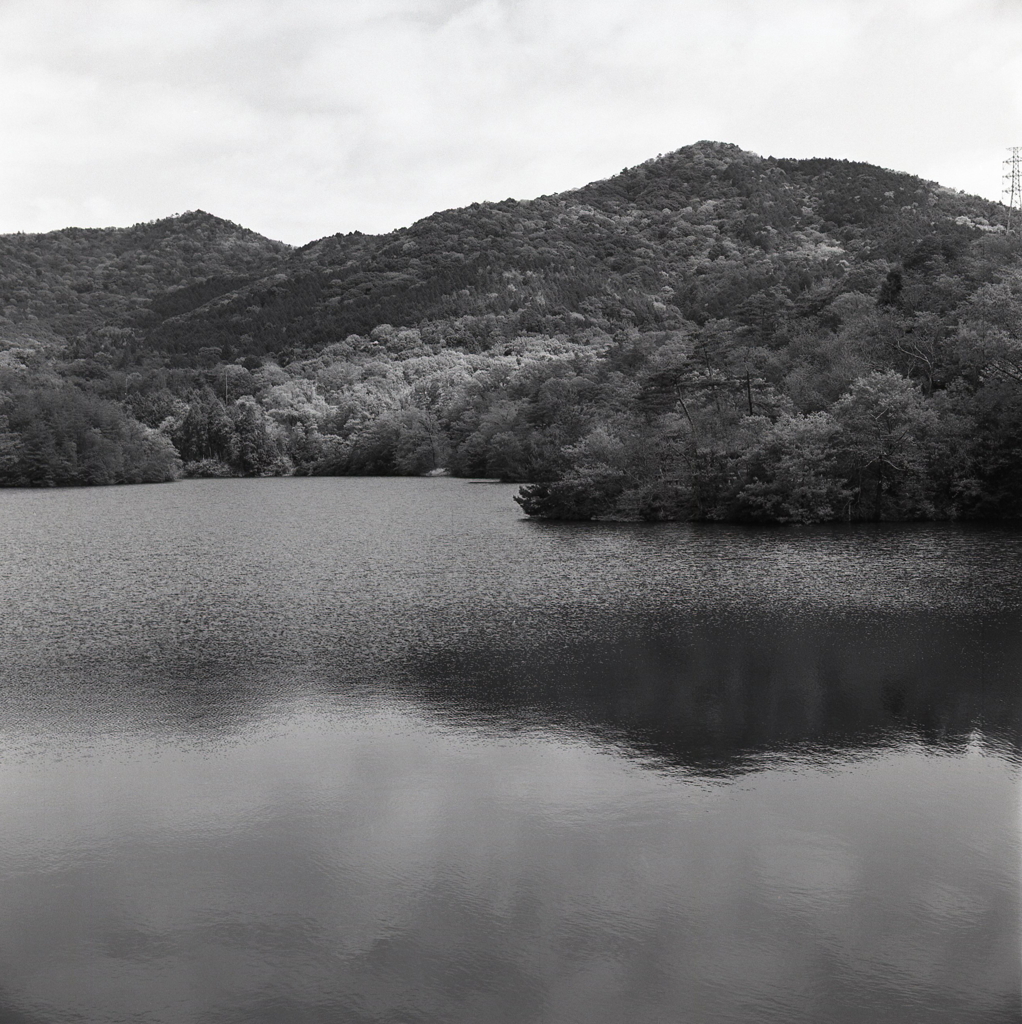 築水池を歩く