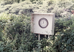 午前１１時４４分の時計