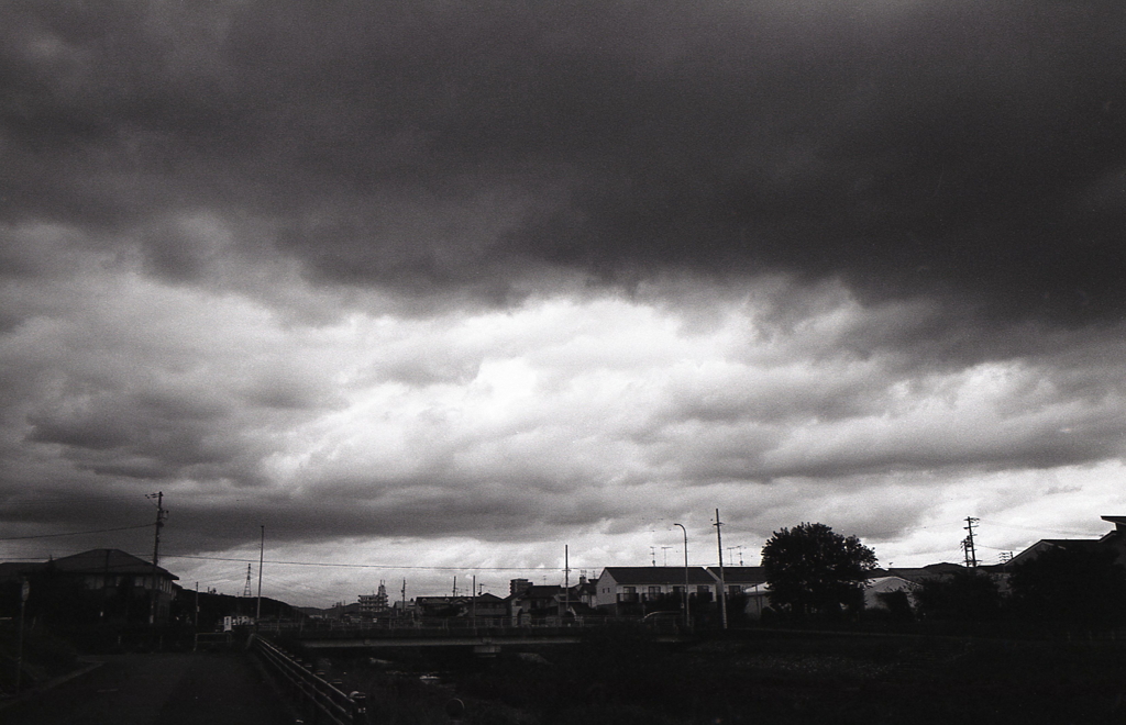 暗雲のグラデーション