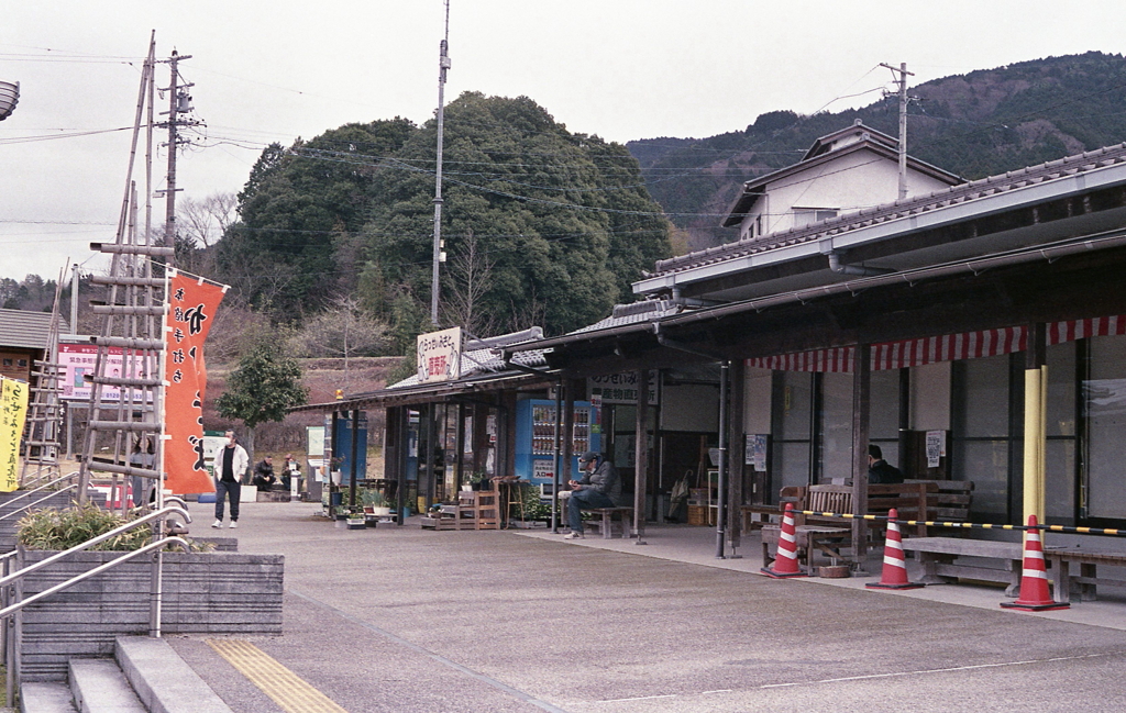 道の駅「そばの郷らっせぃみさと」は休業中
