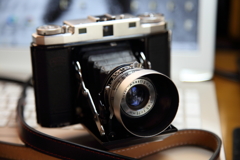 zeiss ikon ikonta（通称メスイコンタ）