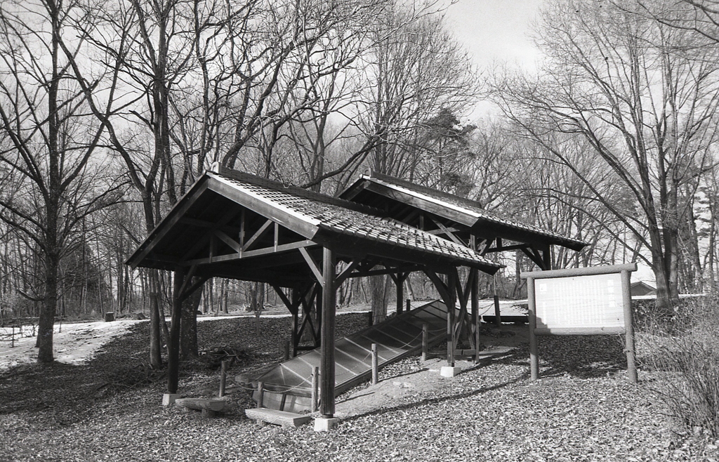 西峯古黨　～東御市明神池のある芸術むら公園の組写真