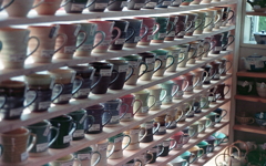 並ぶコーヒーカップ