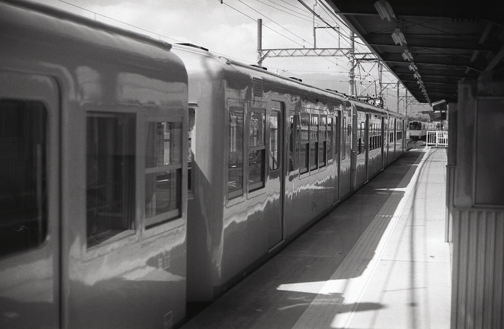 駅で降ろされ…そして僕は途方に暮れる。