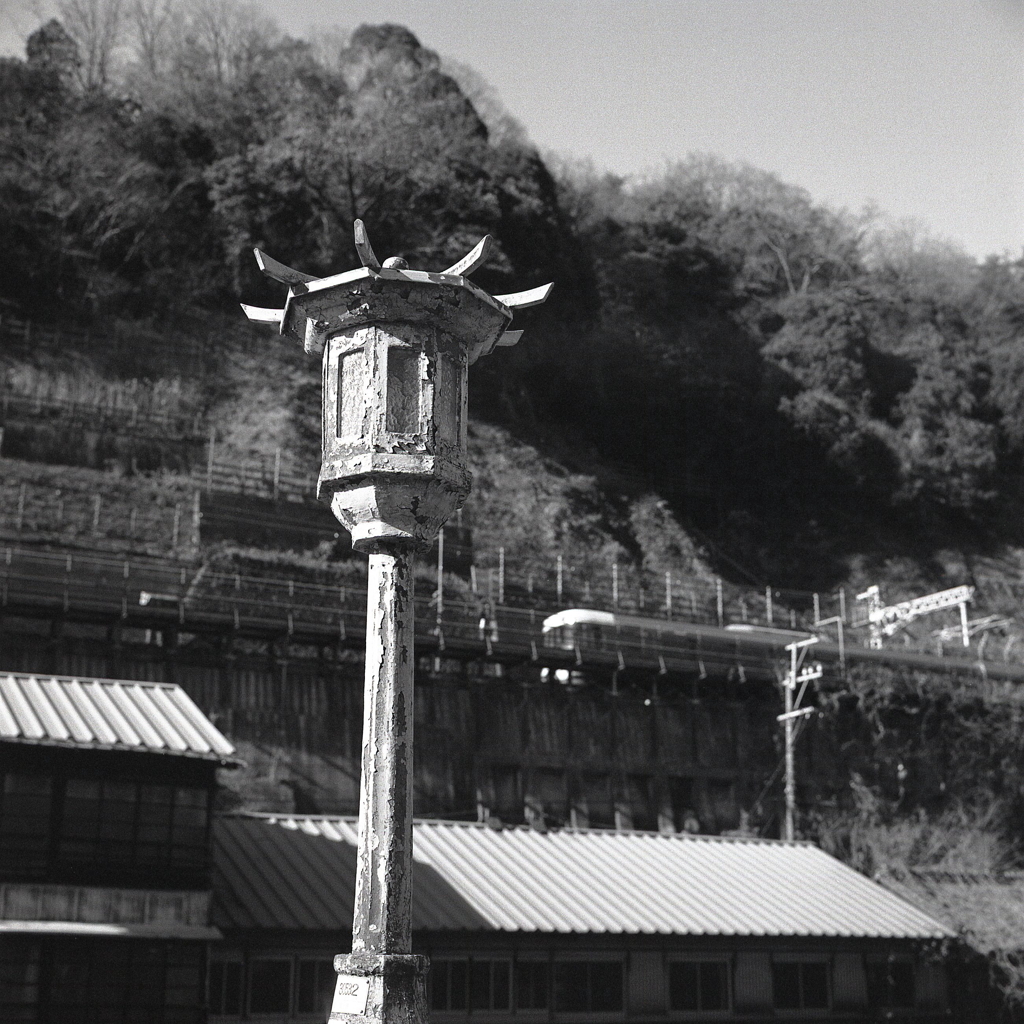 橋灯から定光寺駅