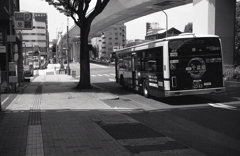 終点名古屋駅のバスは去り