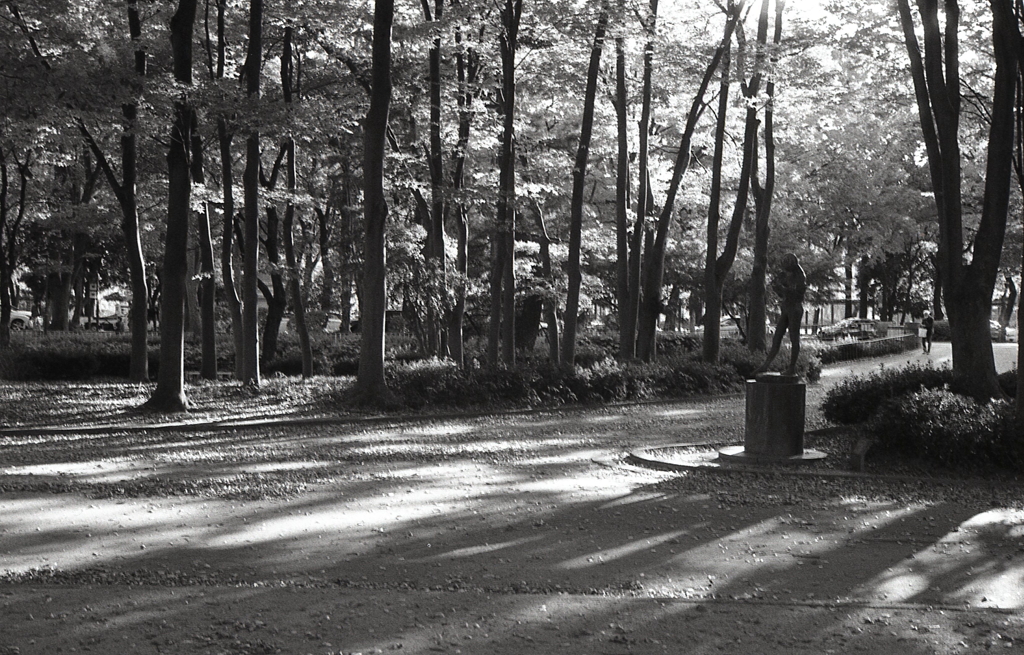 少女像のアングル