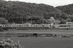 玉野を走るJR中央線