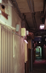 狭い路地の風景