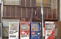 赤錆びたトタン前のハイカラ　～今池ロマンチカ