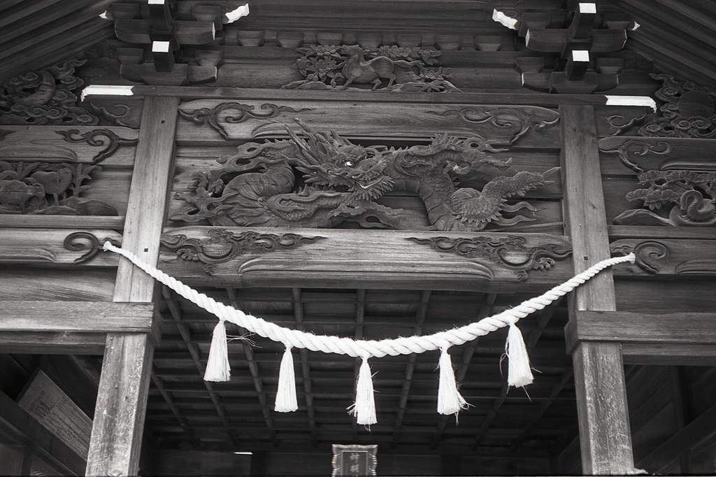 チャリで出会った神社に参拝