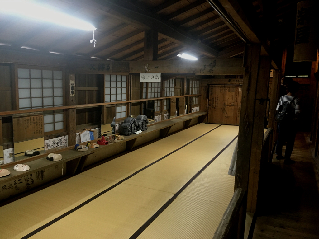 大部屋の風景