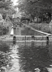 Canal （静水の水路）
