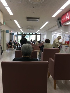 病院へ行こう！  〜今日は皮膚科だかねぇ〜。(苦笑