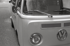 VとWのフロントマスク