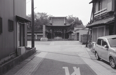 通りすがりの恩任寺