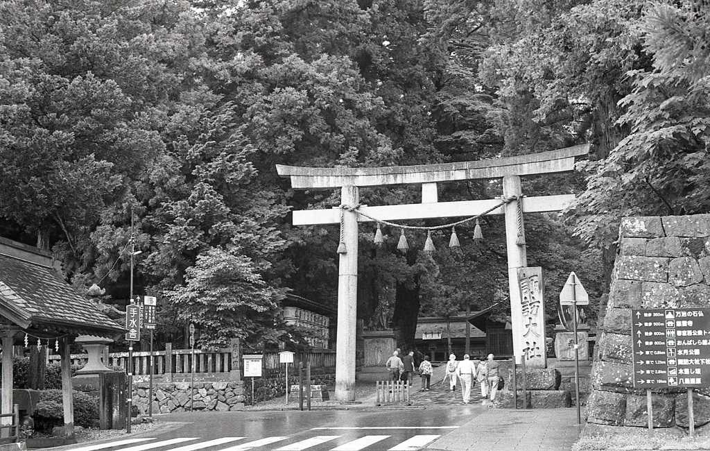 雨の諏訪大社　～下社春宮