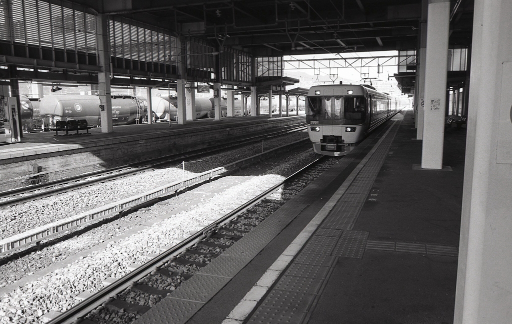 しなのが来た！