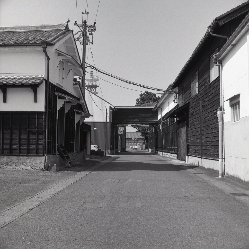 蔵の路地