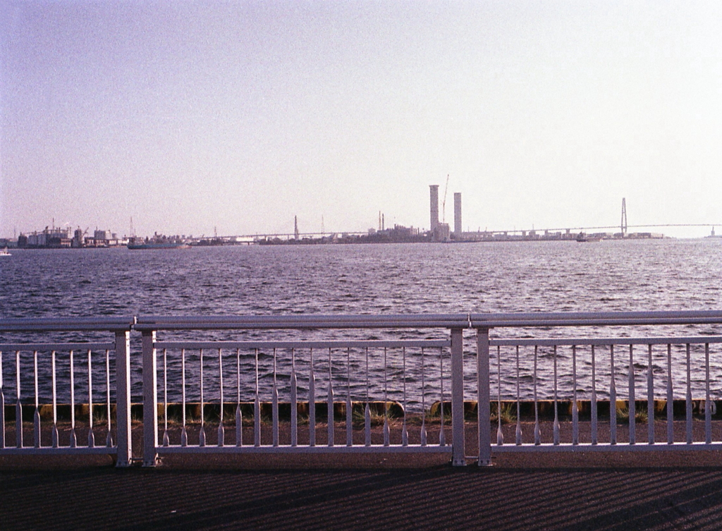 名港トリトンが遠くに見える