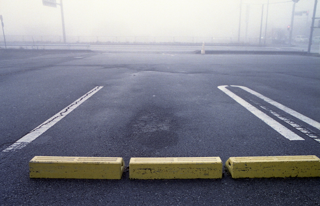霧にむせぶ御代田の朝