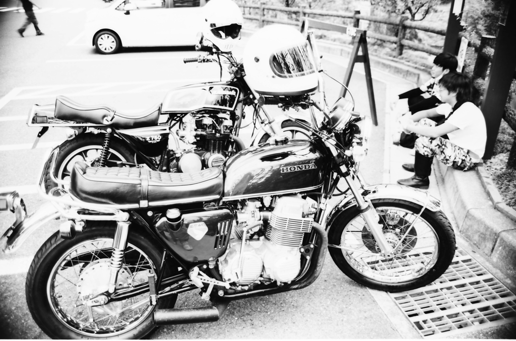 ホンダと川崎のバイク